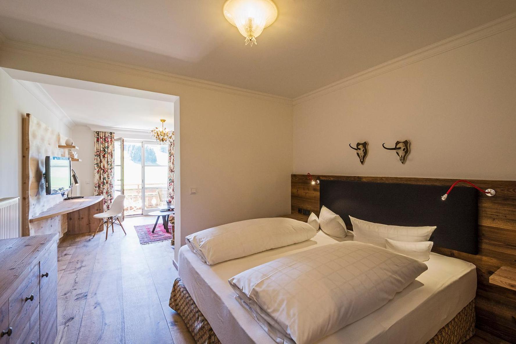 Hotel Kaufmann Roßhaupten エクステリア 写真